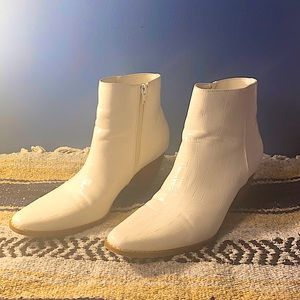 Women’s Matisse ankle booties